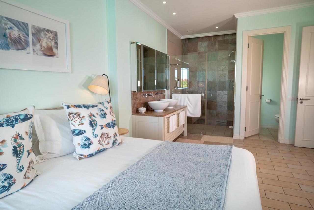 P146A13 - Eden Island Self Catering Apartment Self Check In Экстерьер фото