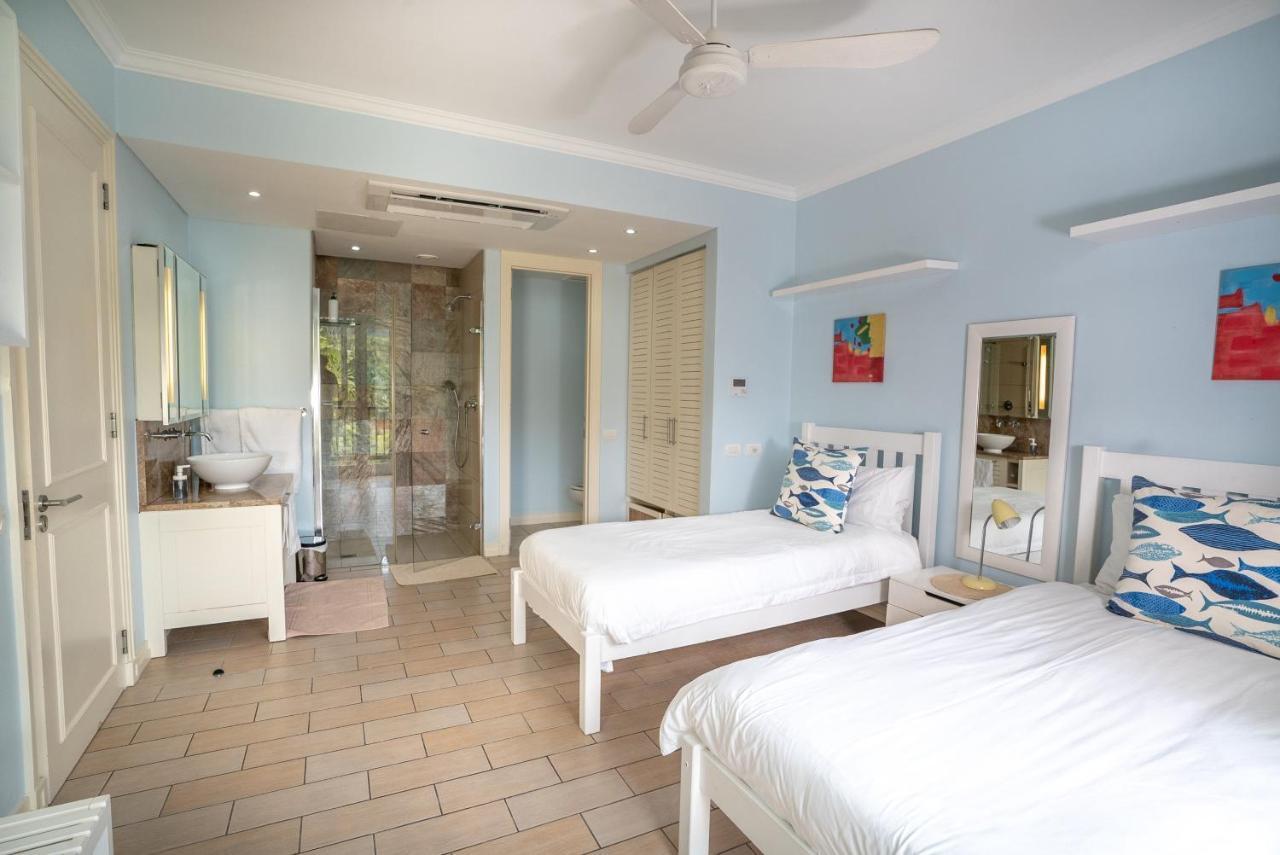 P146A13 - Eden Island Self Catering Apartment Self Check In Экстерьер фото